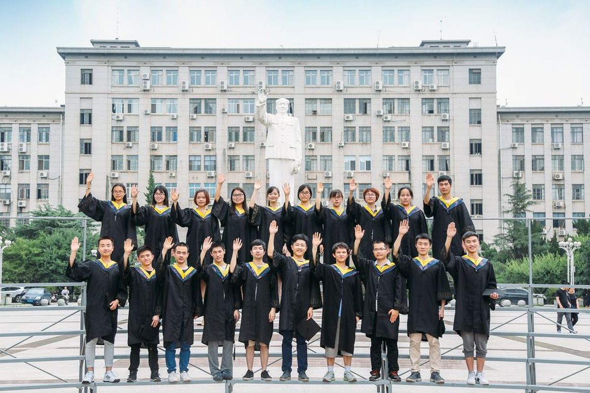 德国服务选择的留学决策与信息核验